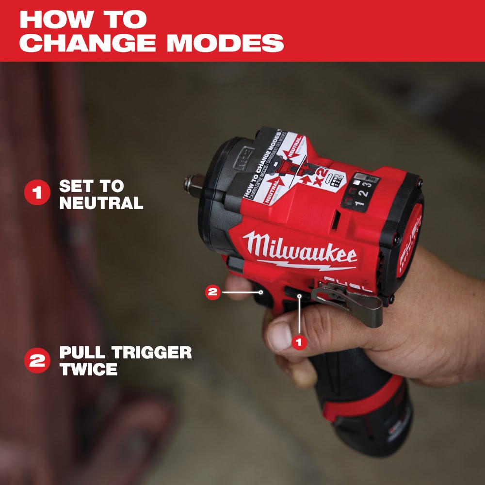 Milwaukee 2562-22 M12 FUEL Stubby 3/8" Impact Wrench Kit - 9