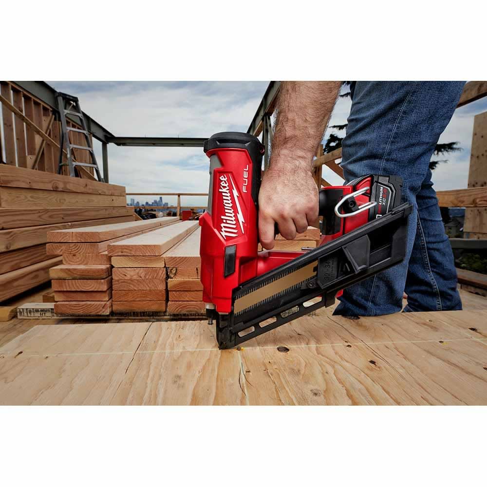 Milwaukee 2745-80 M18 FUEL 30 Degree Framing Nailer (Reconditioned) - 14