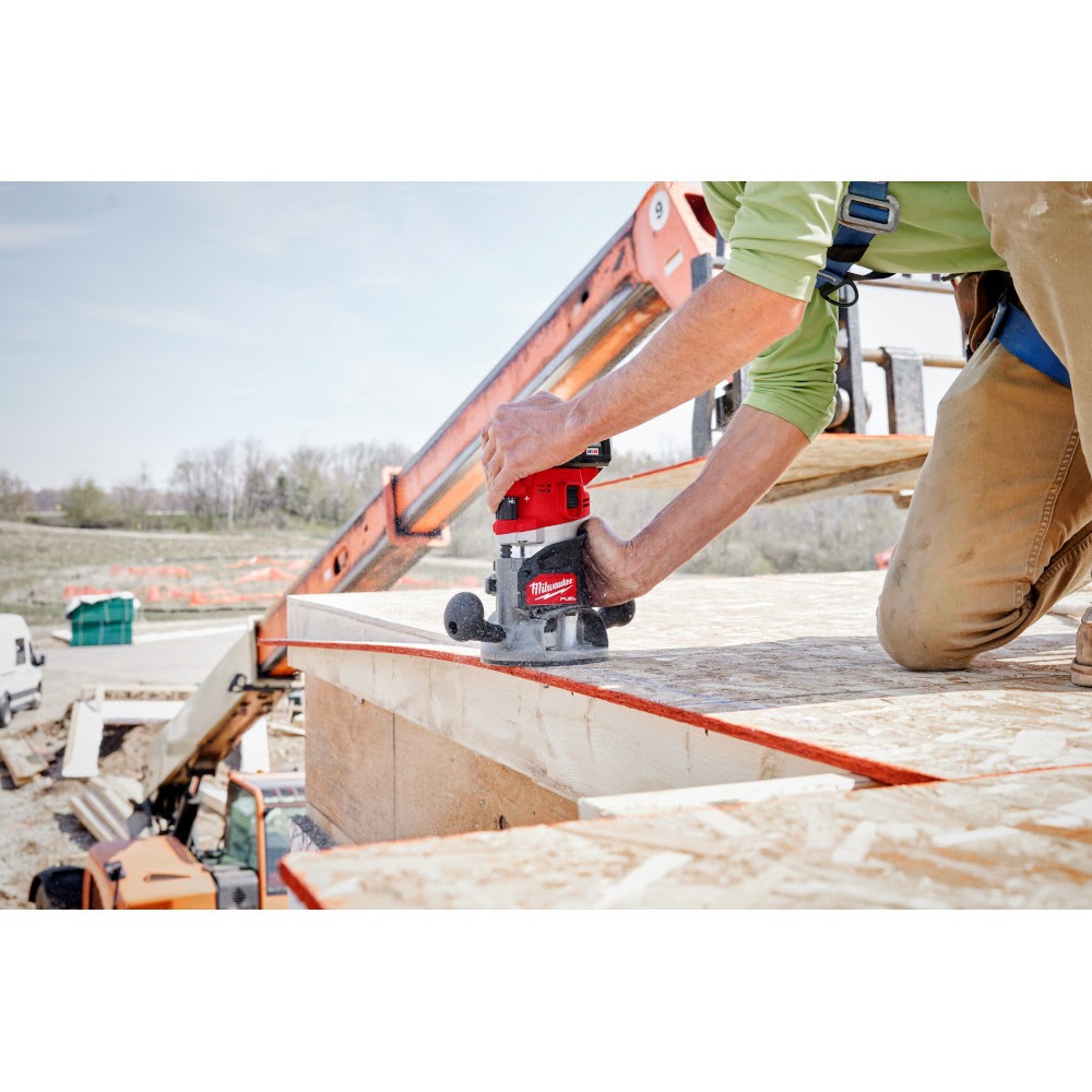 Milwaukee 2838-21 M18 FUEL 1/2" Router Kit - 10