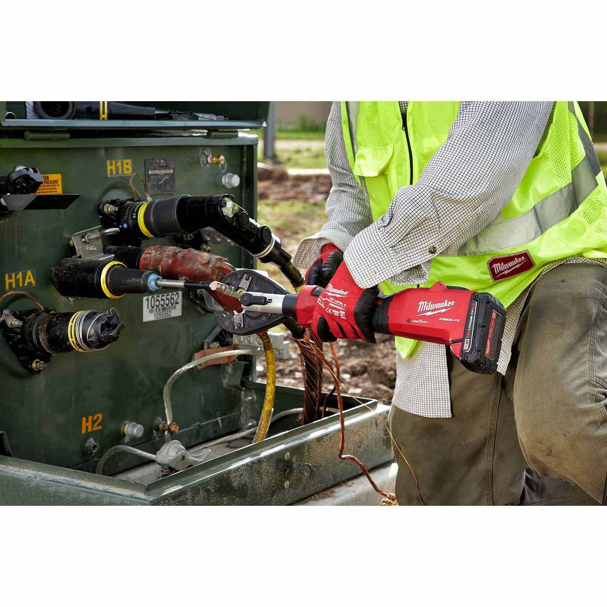 Milwaukee 2978-20D3 M18 FORCE LOGIC 6T Linear Utility Crimper w/ Snub Nose Jaw - 9