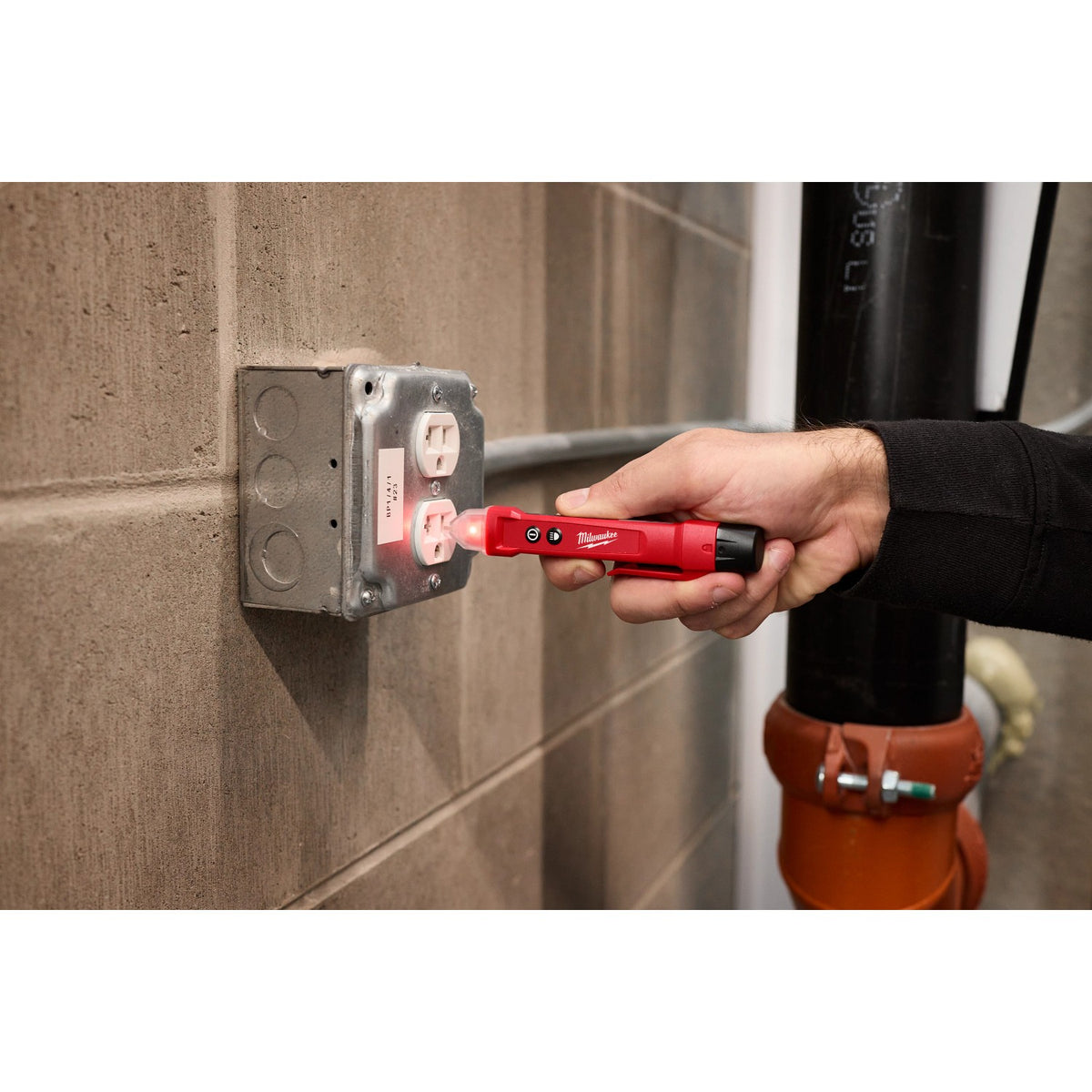 Milwaukee 3202-20 Non-Contact Voltage Detector with LED 50V-1000V AC CAT IV 1000V - 9
