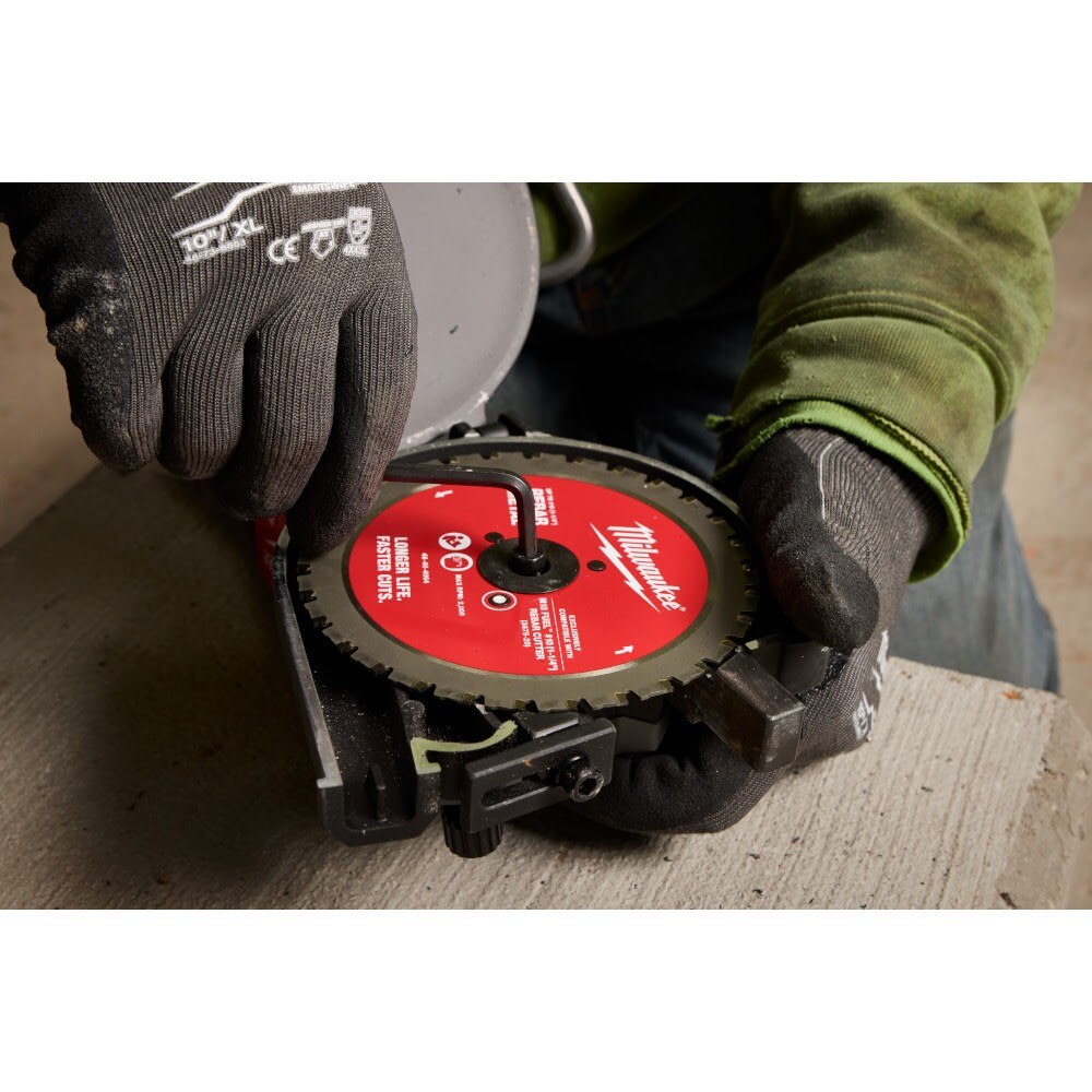 Milwaukee 3675-20 M18 FUEL #10 (1-1/4") Rebar Cutter - 15