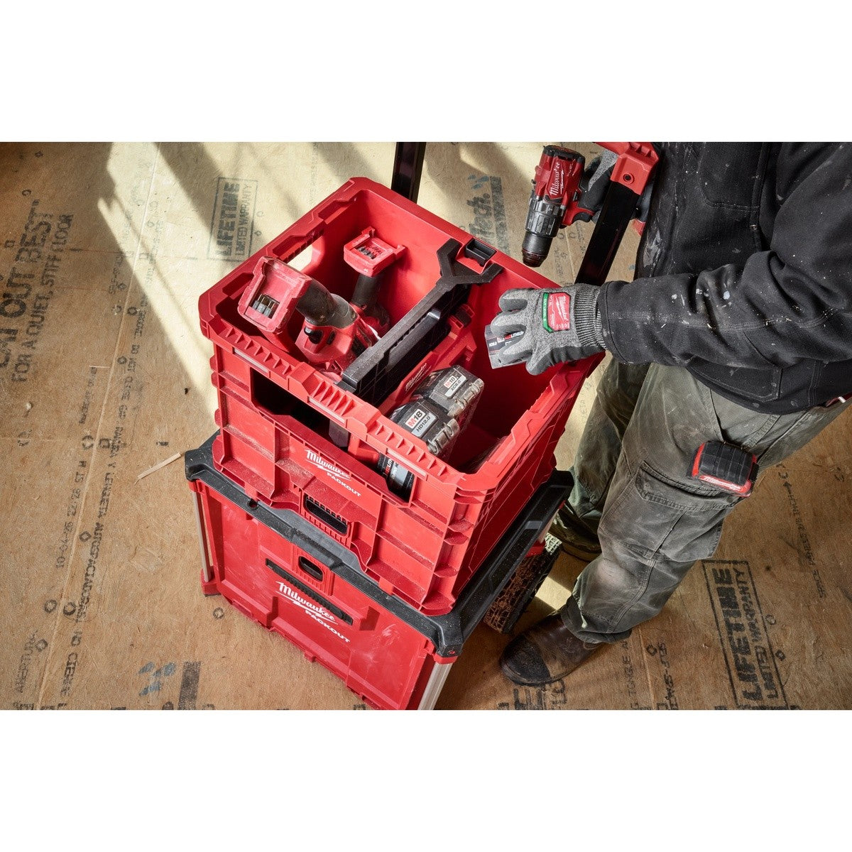 Milwaukee 48-22-8039 PACKOUT XL Crate Divider with Toolbox Attachment Ready Mounting 4" L x 15.25" W x 19" H - 4