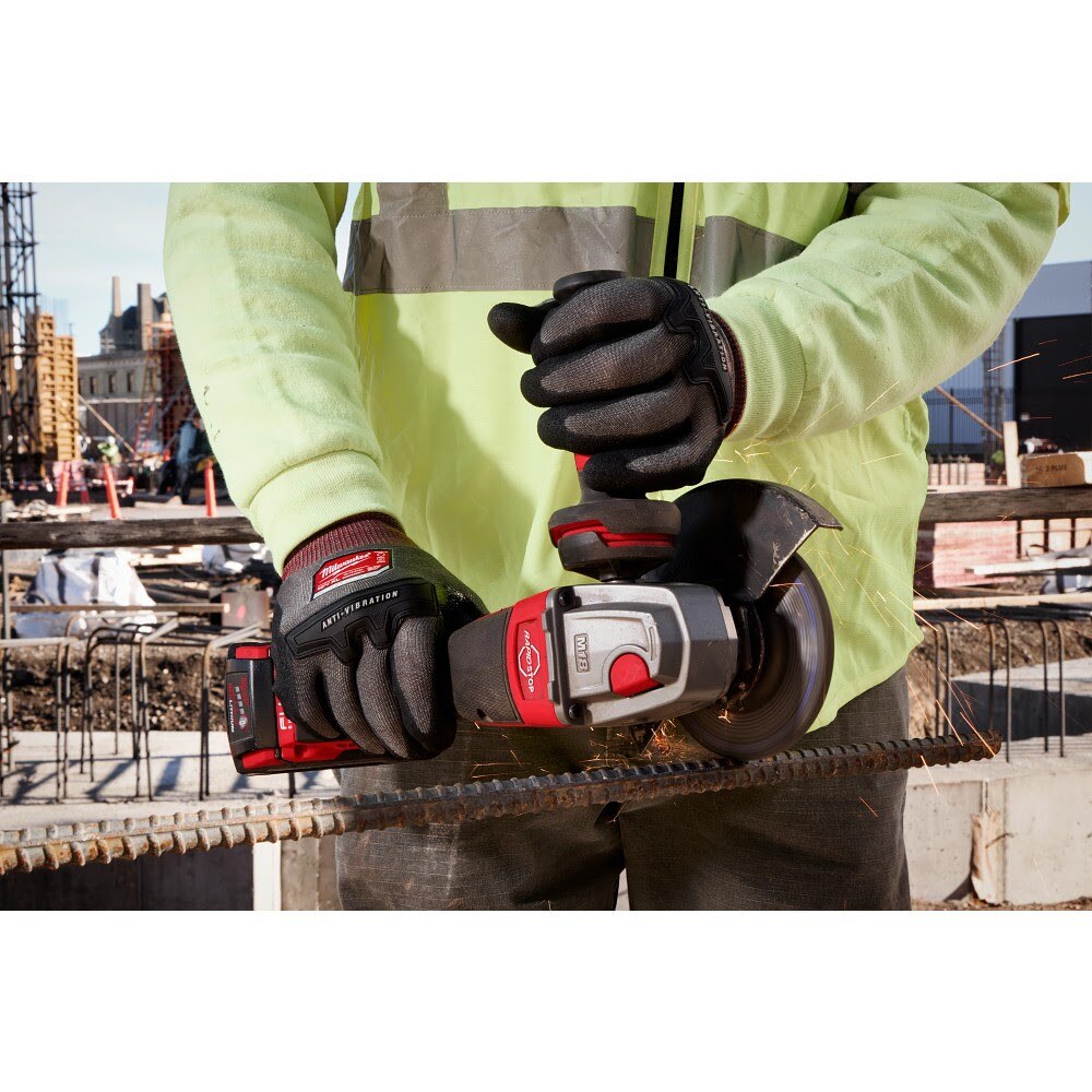 Milwaukee 48-73-8761 Anti-Vibration Cut Level 4 High Dexterity Nitrile Dipped Glove - Medium - 6