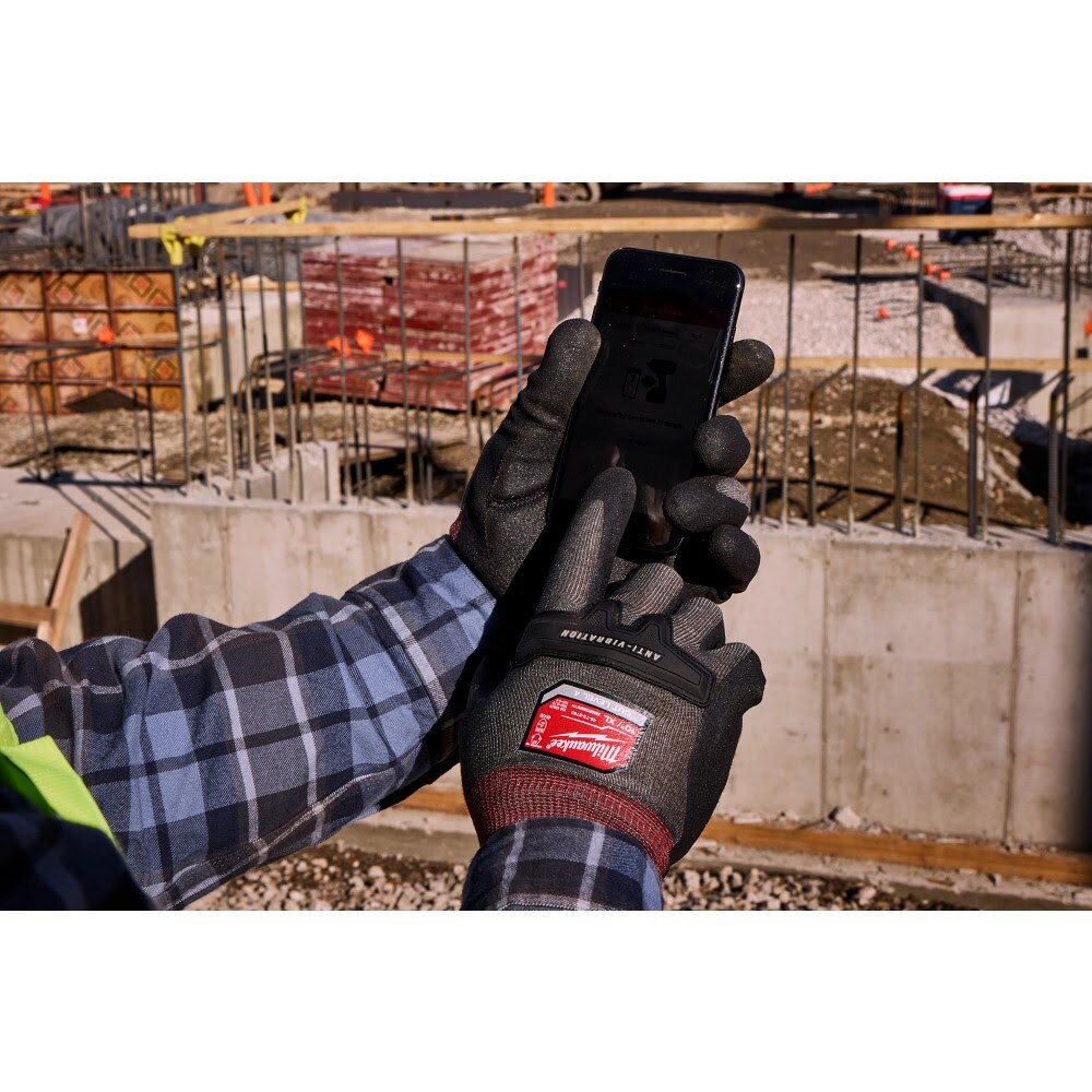 Milwaukee 48-73-8763 Anti-Vibration Cut Level 4 High Dexterity Nitrile Dipped Glove - Extra Large - 8