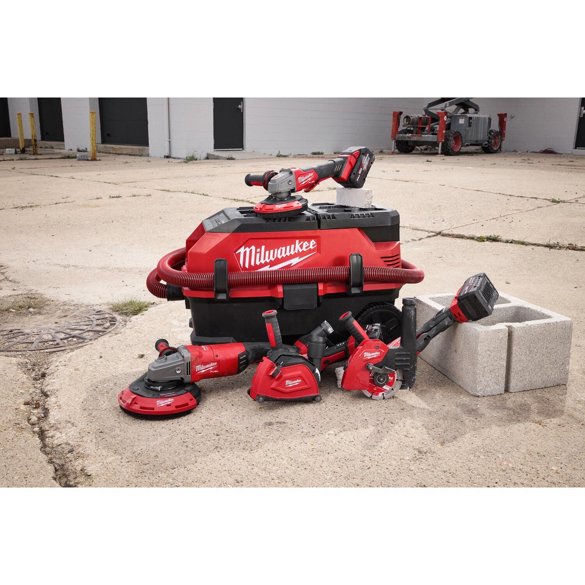 Milwaukee 49-40-6220 7" Surface Grinding Dust Shroud for OSHA Table 1 Dust Control - 8