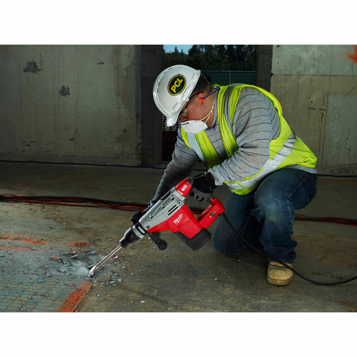 Milwaukee 5446-81 SDS-Max Demolition Hammer (Reconditioned) - 2