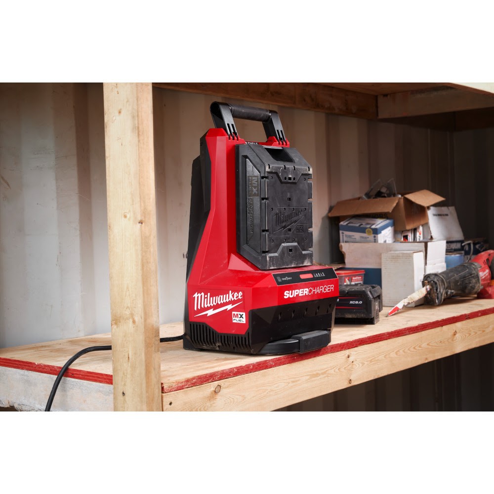 Milwaukee MXFSC MX FUEL Super Charger - 12