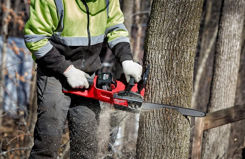 milwaukee chainsaws