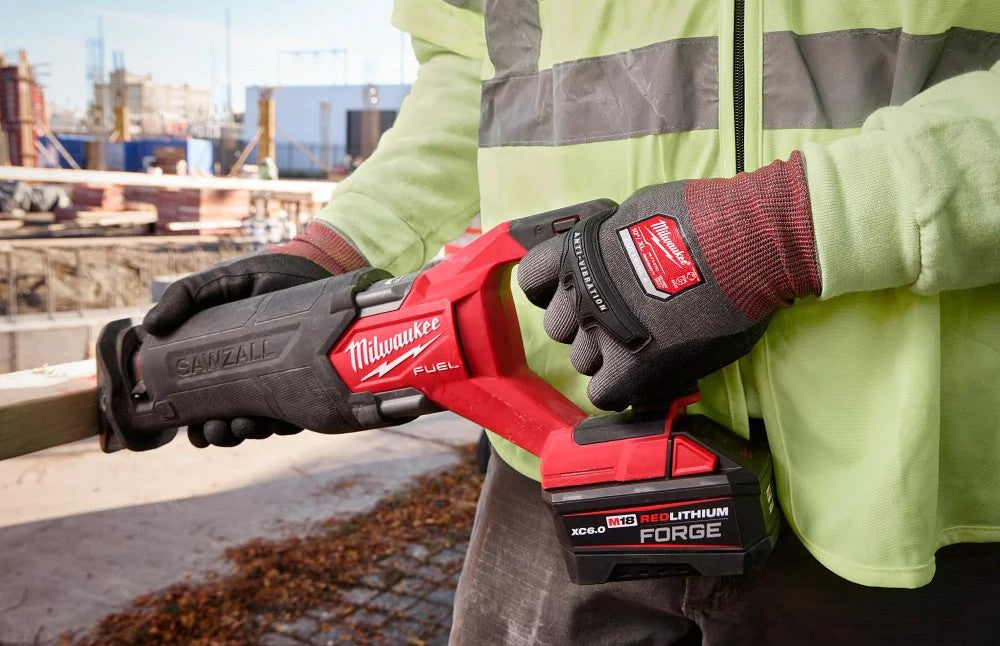 Milwaukee Anti-vibration gloves