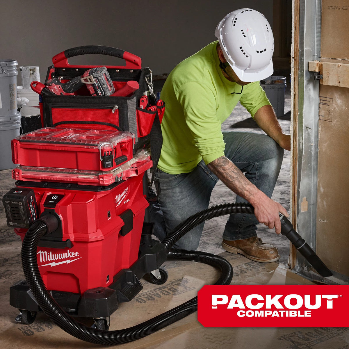 Milwaukee 0915-20 M18 FUEL NEXUS 6 GAL Wet/Dry Vacuum w/ PACKOUT Compatibility - 12