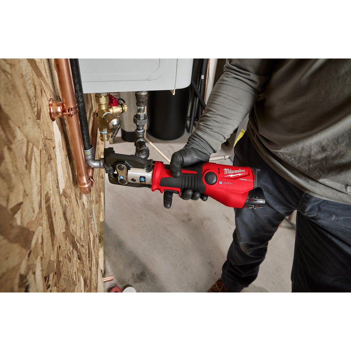 Milwaukee 2573-22 M12 FORCE LOGIC Press Tool Kit with ONE-KEY 1/2 in. to 1 in. CTS-V Jaws (2 Batteries) - 11