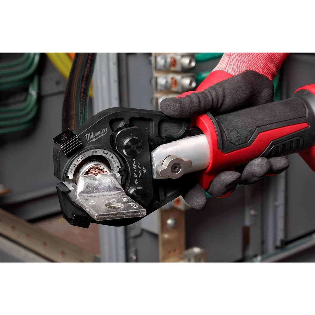 Milwaukee 2679-750AL M18 FORCE LOGIC 600 MCM Aluminum Crimper with 750 MCM Expanded Jaw Kit (Dies and Case) - 9