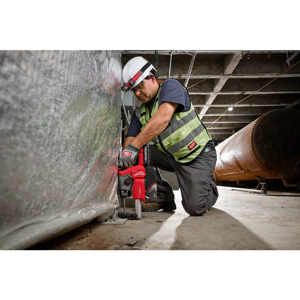 Milwaukee 2908-22DE M18 FUEL 5/8" SDS Plus Rotary Hammer w/ Dust Extractor Kit - 12