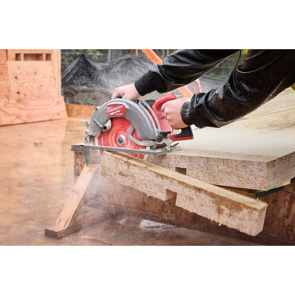 Milwaukee 3026-21HD M18 FUEL 10-1-4" Rear Handle Circular Saw Kit with Rapid Charger (12.0Ah Battery) - 8