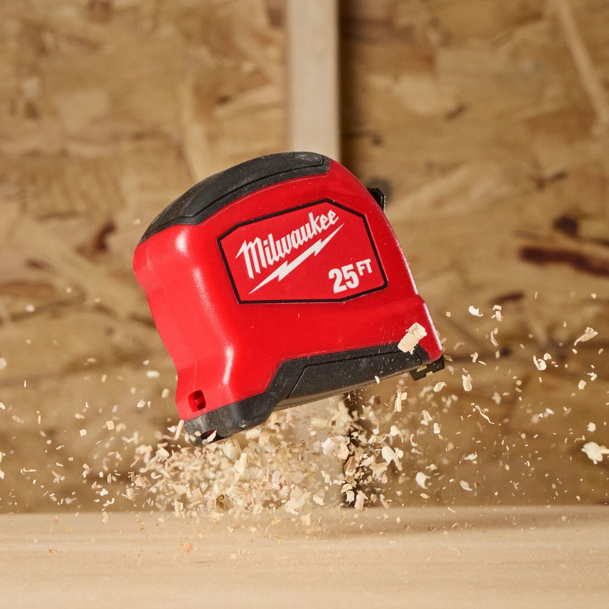Milwaukee 48-22-0825 25' Tape Measure with Fractional Scale and 11' Reach - 6