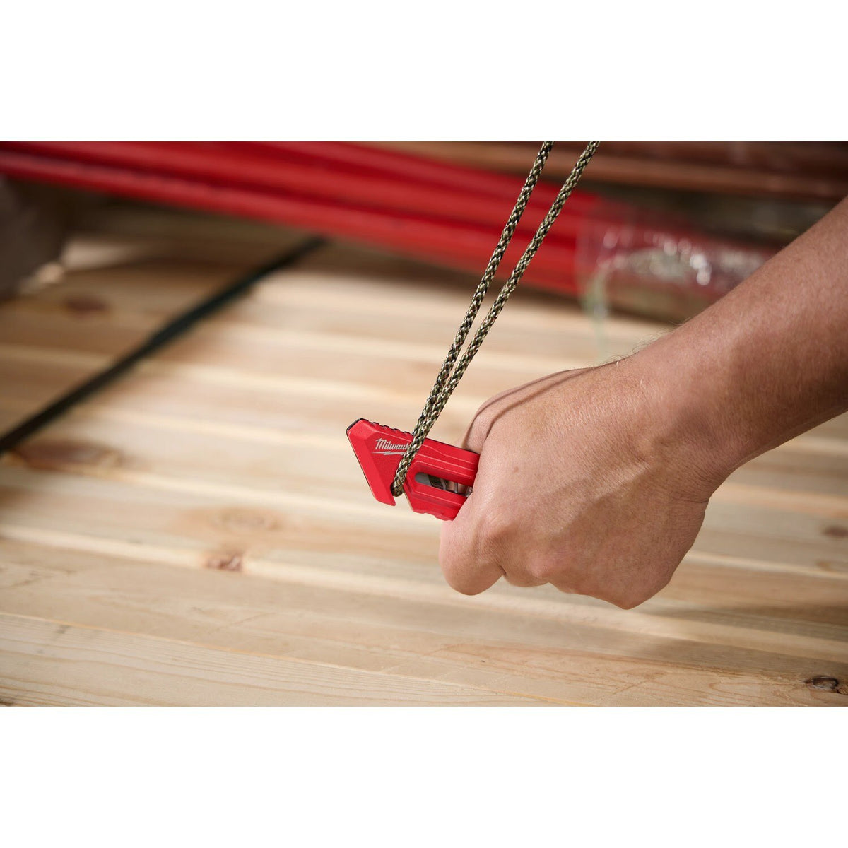 Milwaukee 48-22-1517 Multi-Function Compact Utility Knife with Prybar and 3 Blade Positions - 8