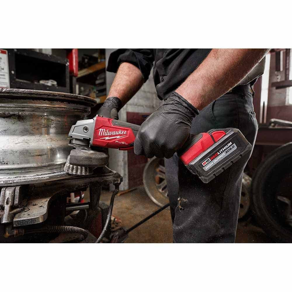 Milwaukee 2888-20 M18 FUEL™ 4-1/2"/5" Variable Speed Braking Grinder, Paddle Switch No-Lock, Tool Only