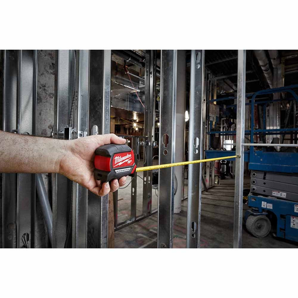 Milwaukee 48-22-0316 16Ft Compact Magnetic Tape Measure
