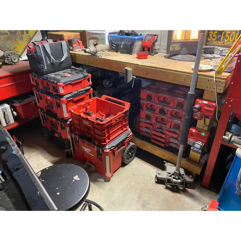 Milwaukee 48-22-8426 PACKOUT Rolling tool Box